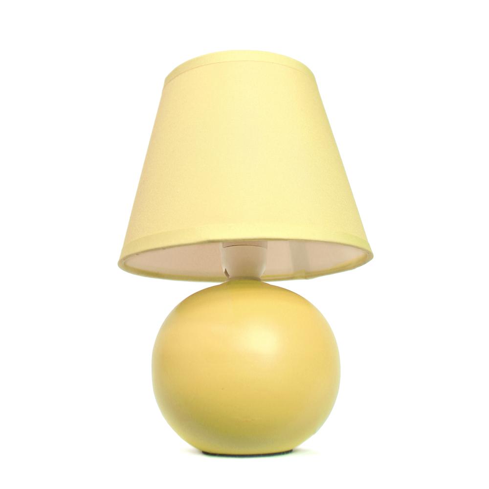 Mini Ceramic Globe Table Lamp. Picture 7