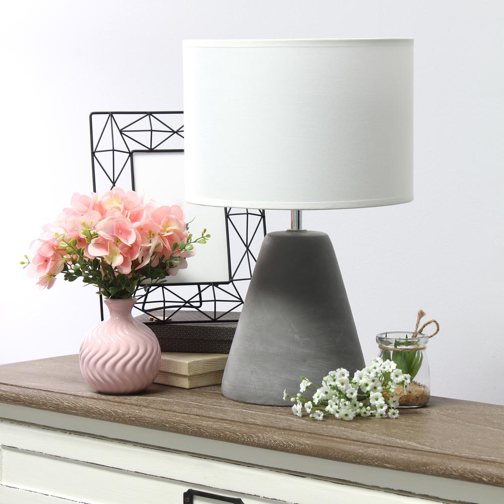 Pinnacle Concrete Table Lamp, White. Picture 2