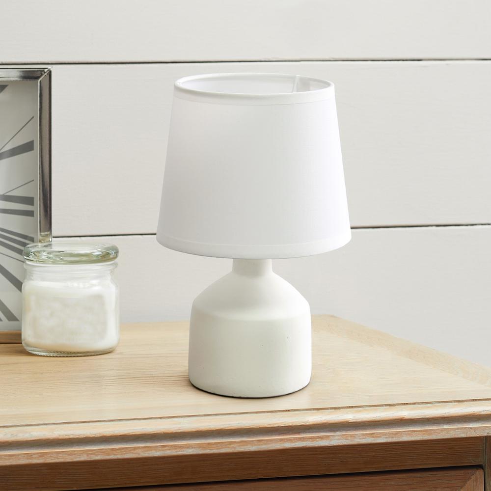 Simple Designs Mini Bocksbeutal Ceramic Table Lamp, Off White. Picture 4