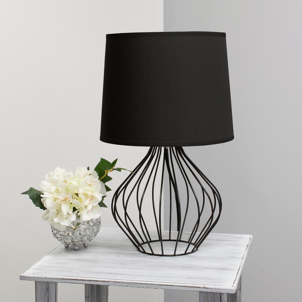 Geometrically Wired Table Lamp, Black. Picture 4