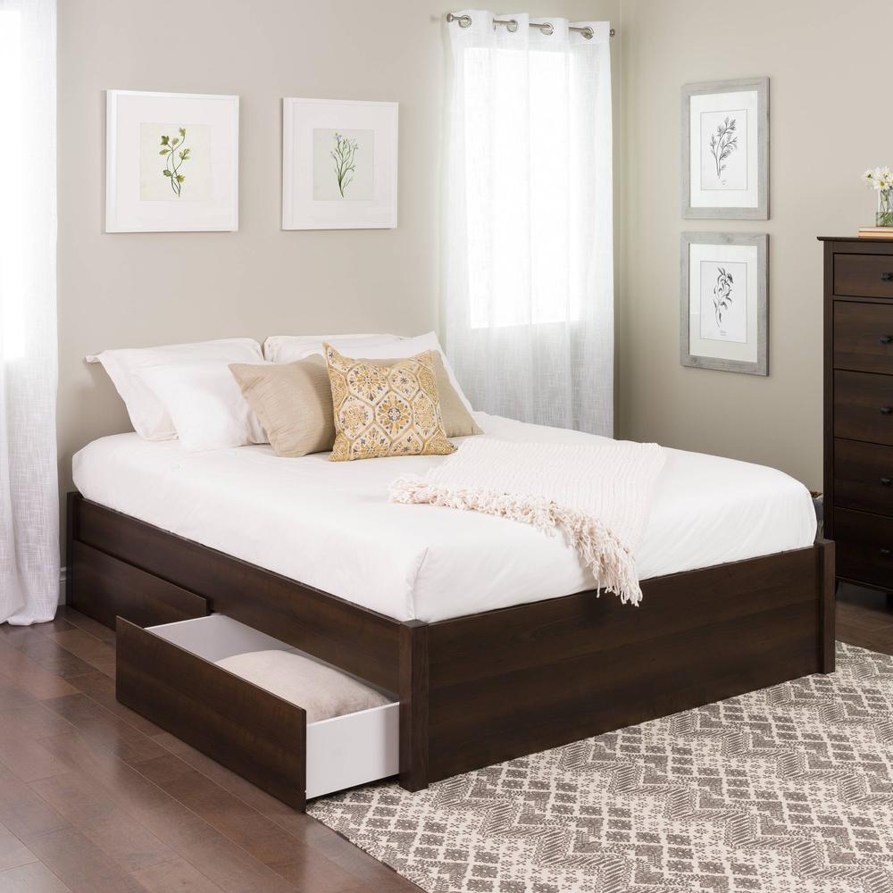 Queen Select 4-Post Platform Bed with 4 Drawers, Espresso. Picture 4