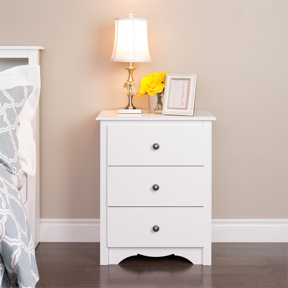 Monterey 3-drawer Tall Nightstand, White. Picture 2