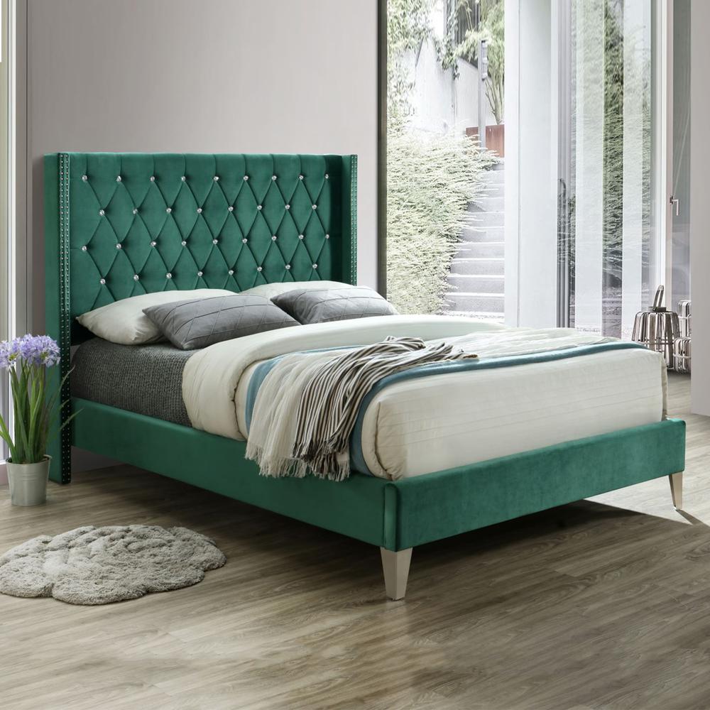 Better Home Products Alexa Velvet Upholstered Queen Platform Bed in Green. Picture 3