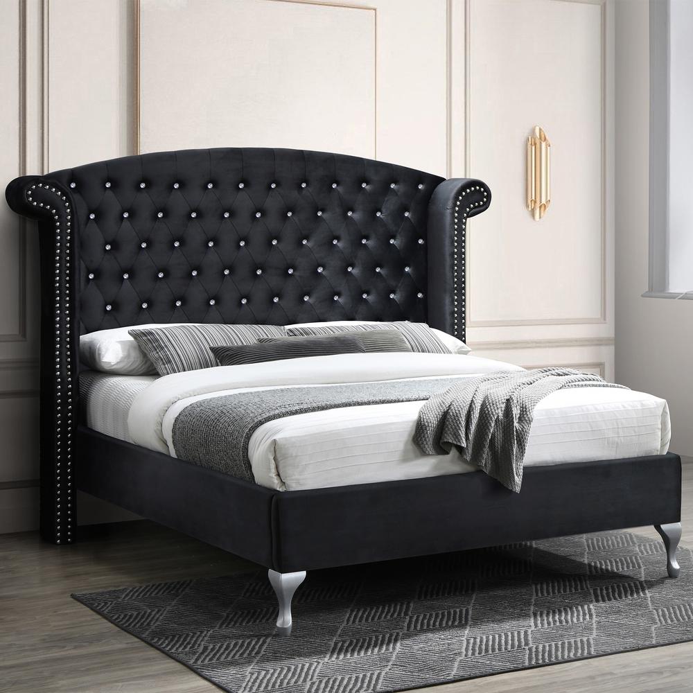 Better Home Products Cleopatra Crystal Tufted Velvet Platform Full Bed in Black. Picture 7
