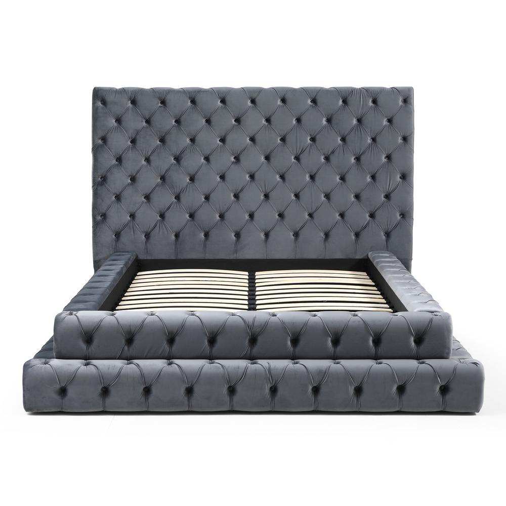 Velvet Queen Bed with Deep Button Tufting in Gray. Picture 1