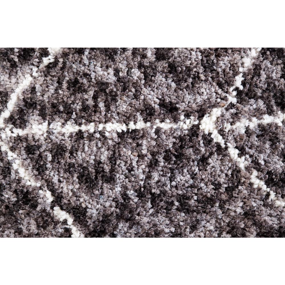 Oasis Cosima Dark Gray and White Polyester Area Rug, 5'3 x 7'6". Picture 4