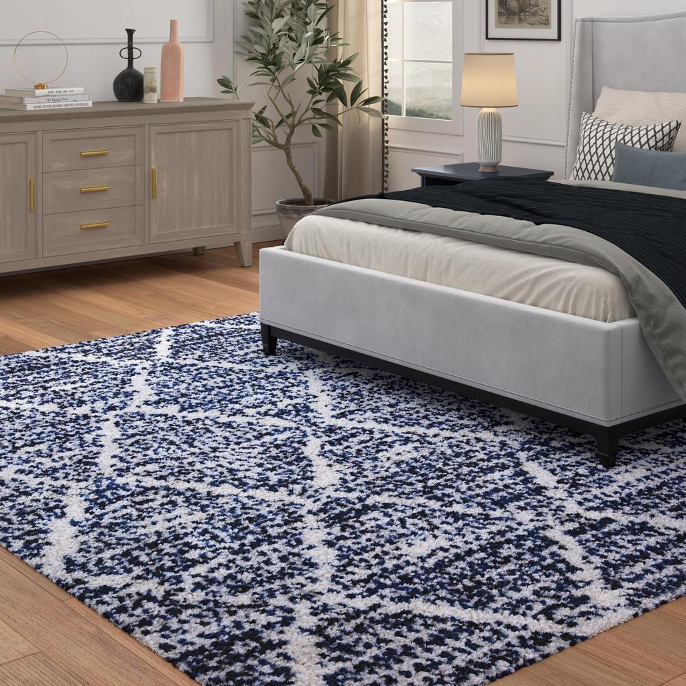 Oasis Delphine Royal Blue and White Polyester Area Rug, 7'10" x 10'1". Picture 2