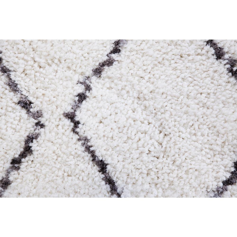 Oasis Waves White and Dark Gray Polyester Area Rug, 7'10" x 10'1". Picture 4