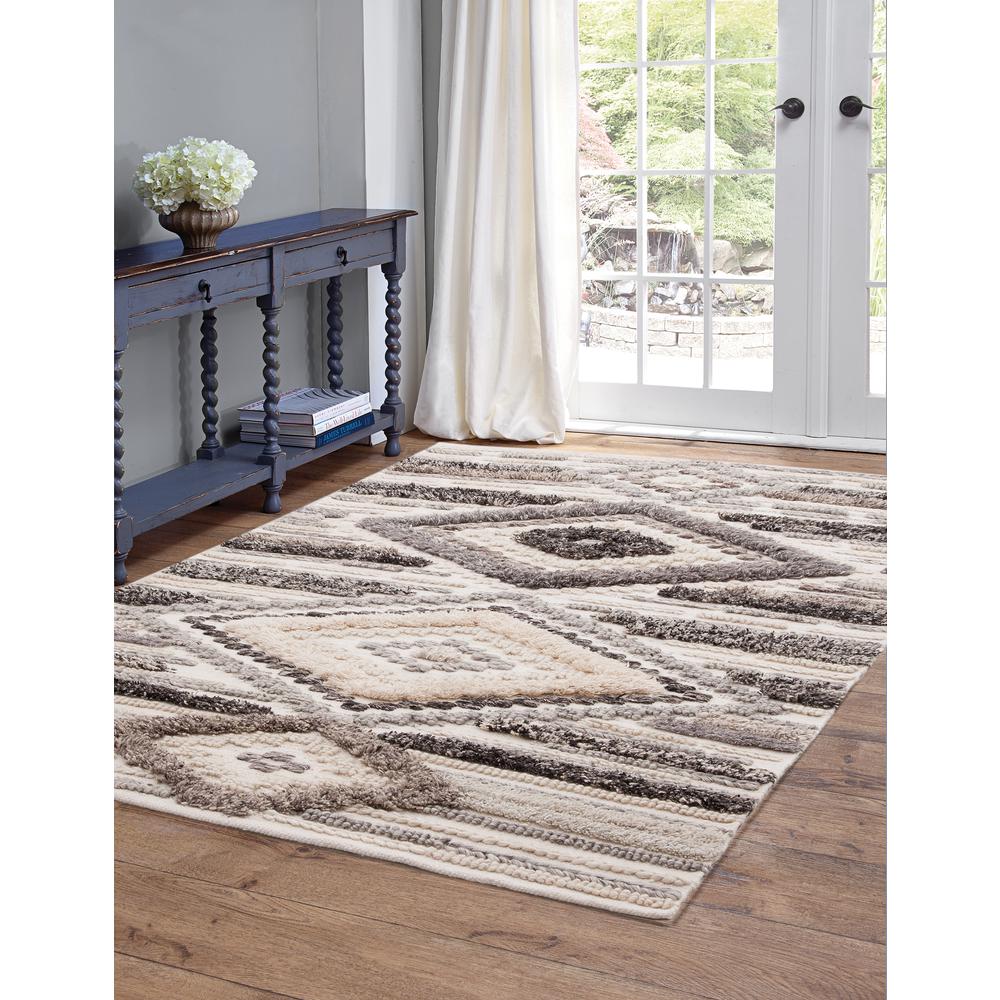 Drake Myra Charcoal/ Grey/ Ivory Area Rug, 8' x 10'. Picture 1