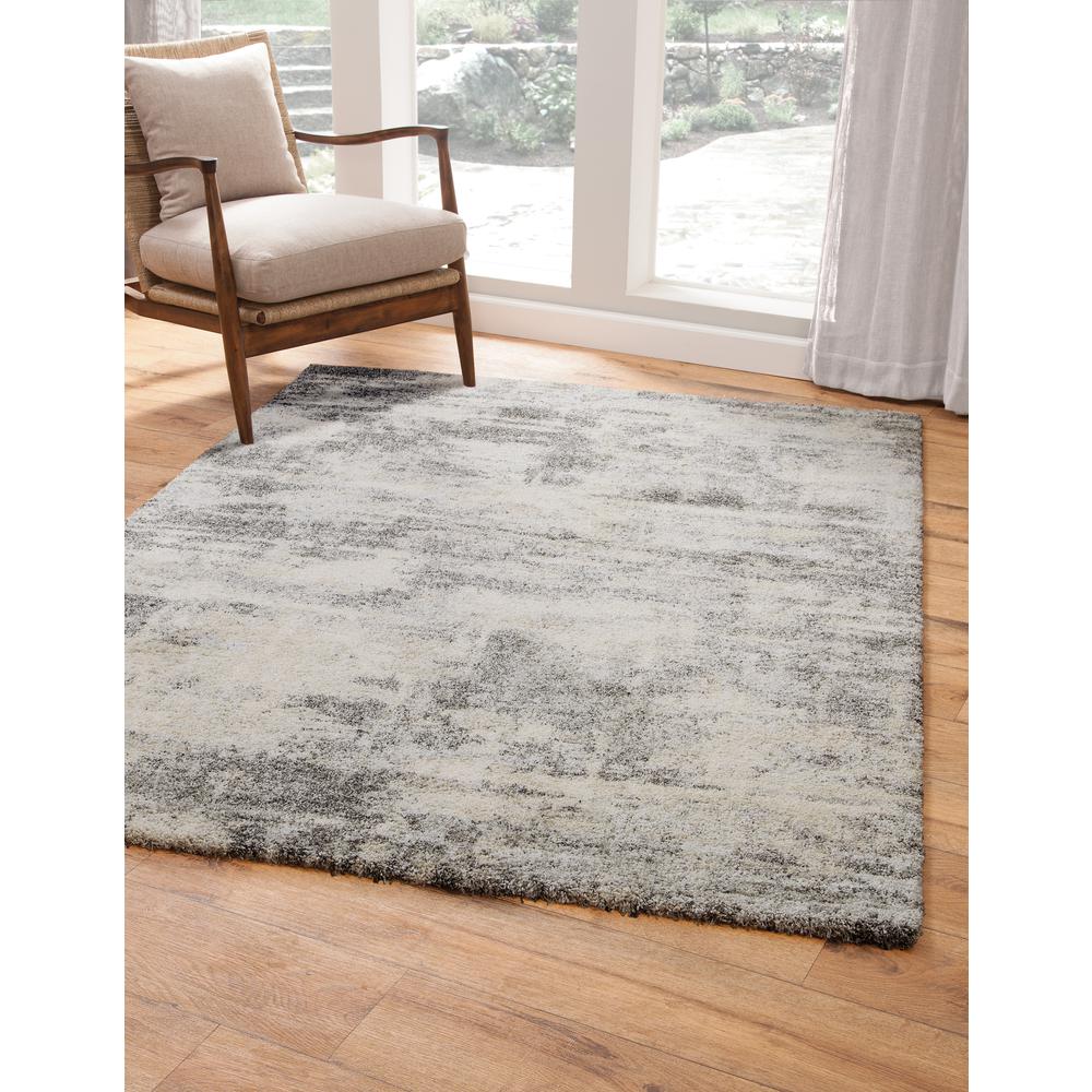 Granada Lina Grey/ Ivory Area Rug, 5'3" x 7'6". The main picture.