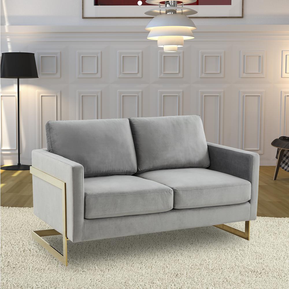 LeisureMod Lincoln Modern Mid-Century Upholstered Velvet Loveseat with Gold Frame, Light Grey. Picture 2