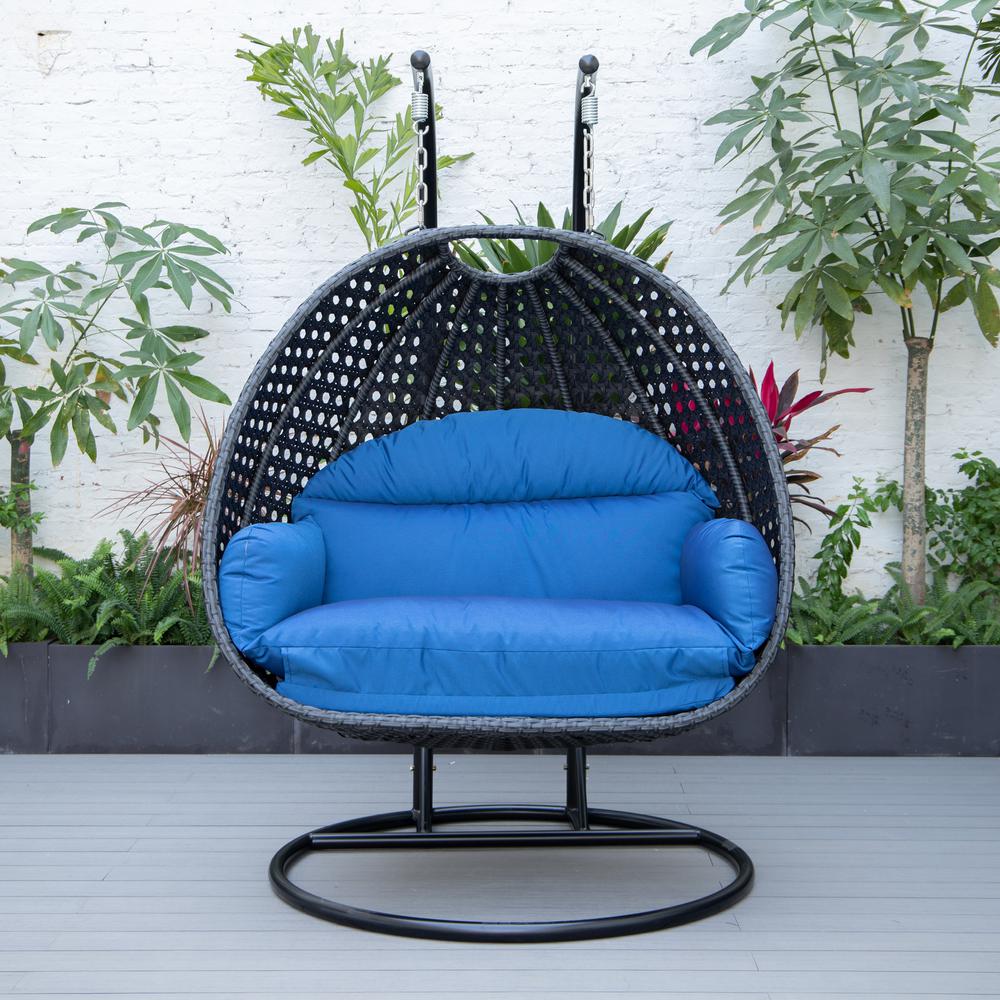 LeisureMod MendozaWicker Hanging 2 person Egg Swing Chair in Blue. Picture 4
