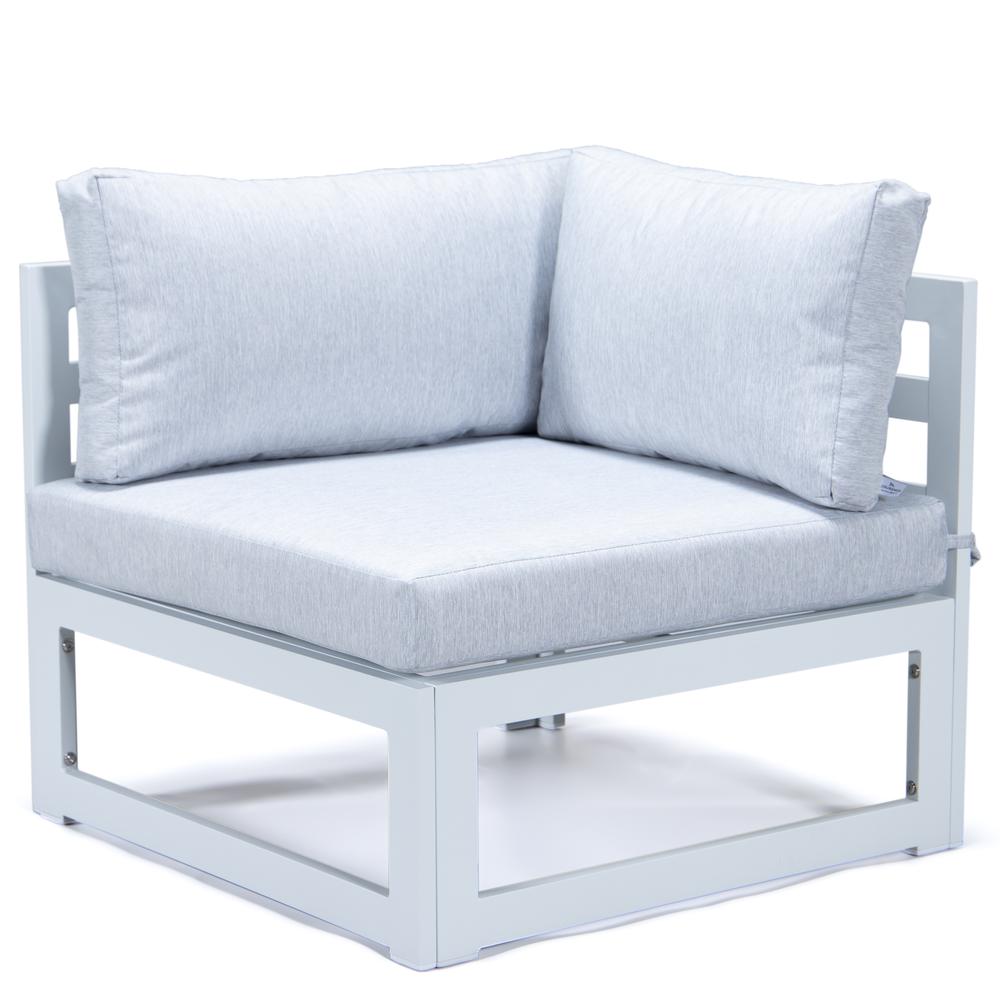 LeisureMod Chelsea 6-Piece Patio Sectional White Aluminum With Cushions - Light Grey. Picture 14