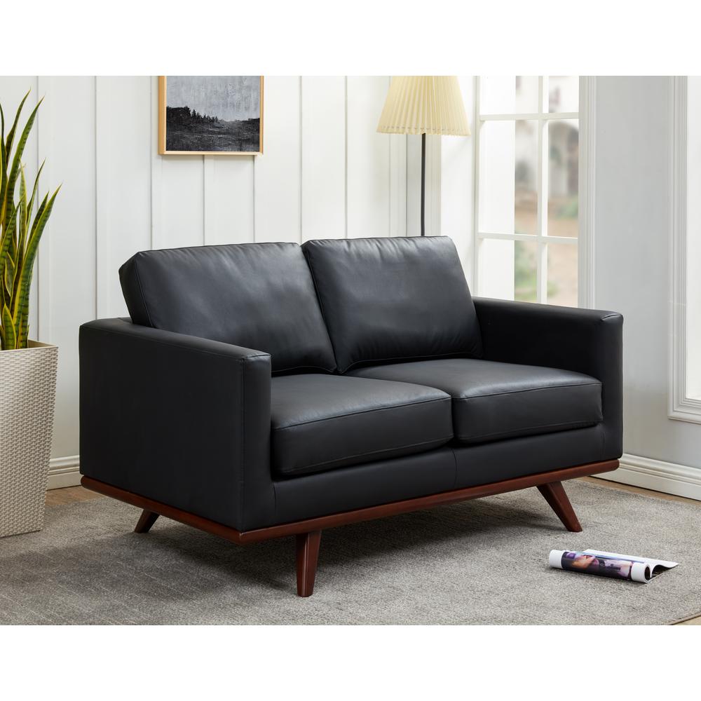 LeisureMod Chester Modern Leather Loveseat With Birch Wood Base, Black. Picture 2