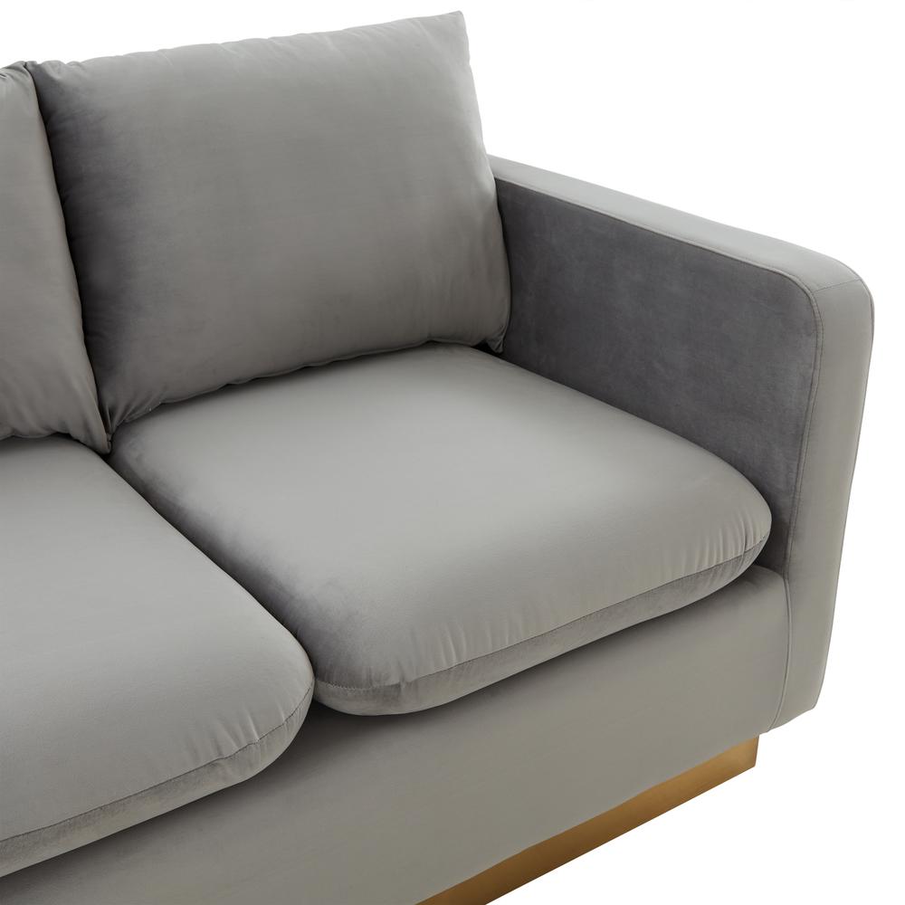 LeisureMod Nervo Modern Mid-Century Upholstered Velvet Loveseat with Gold Frame, Light Grey. Picture 5