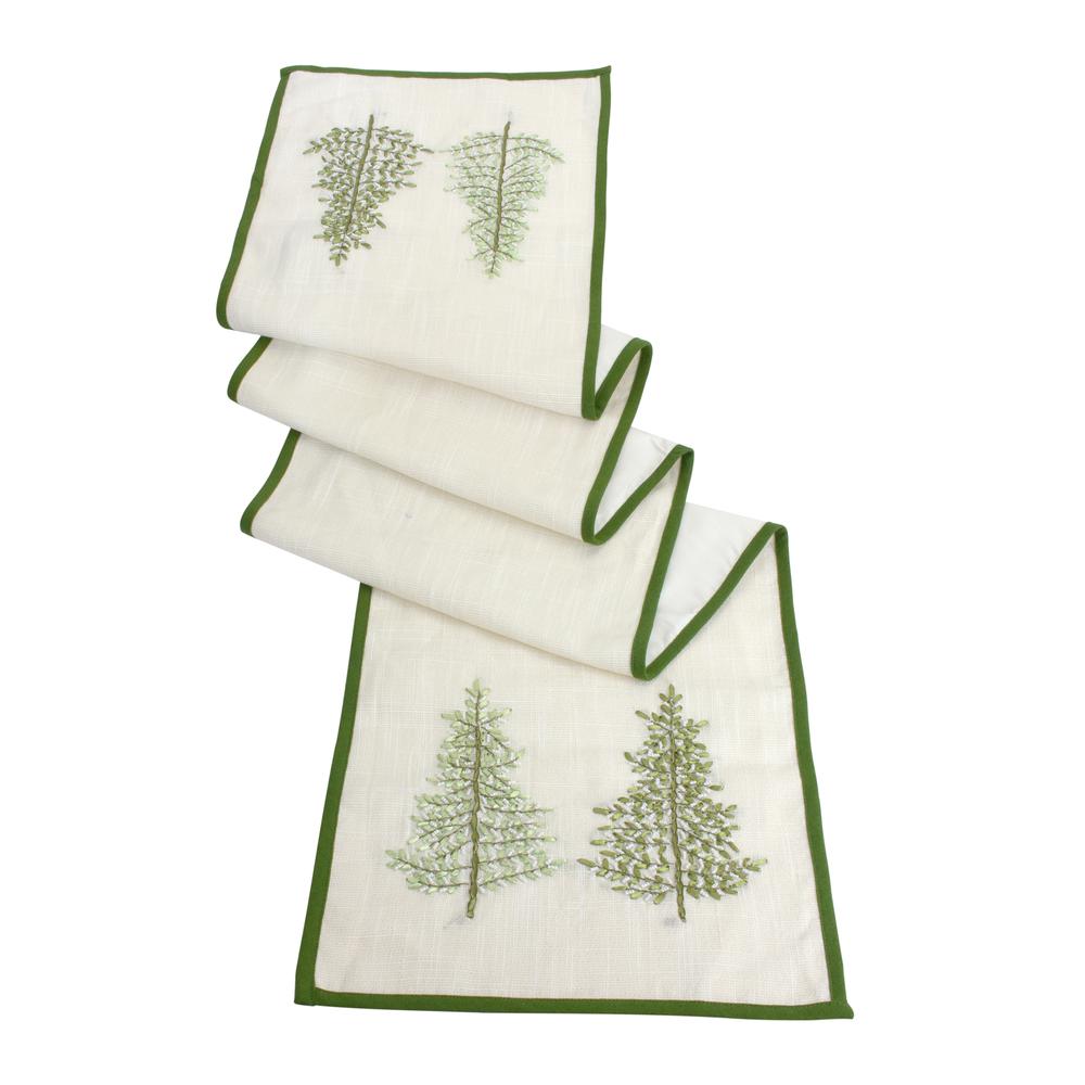 Pine Tree Table Runner. Picture 1