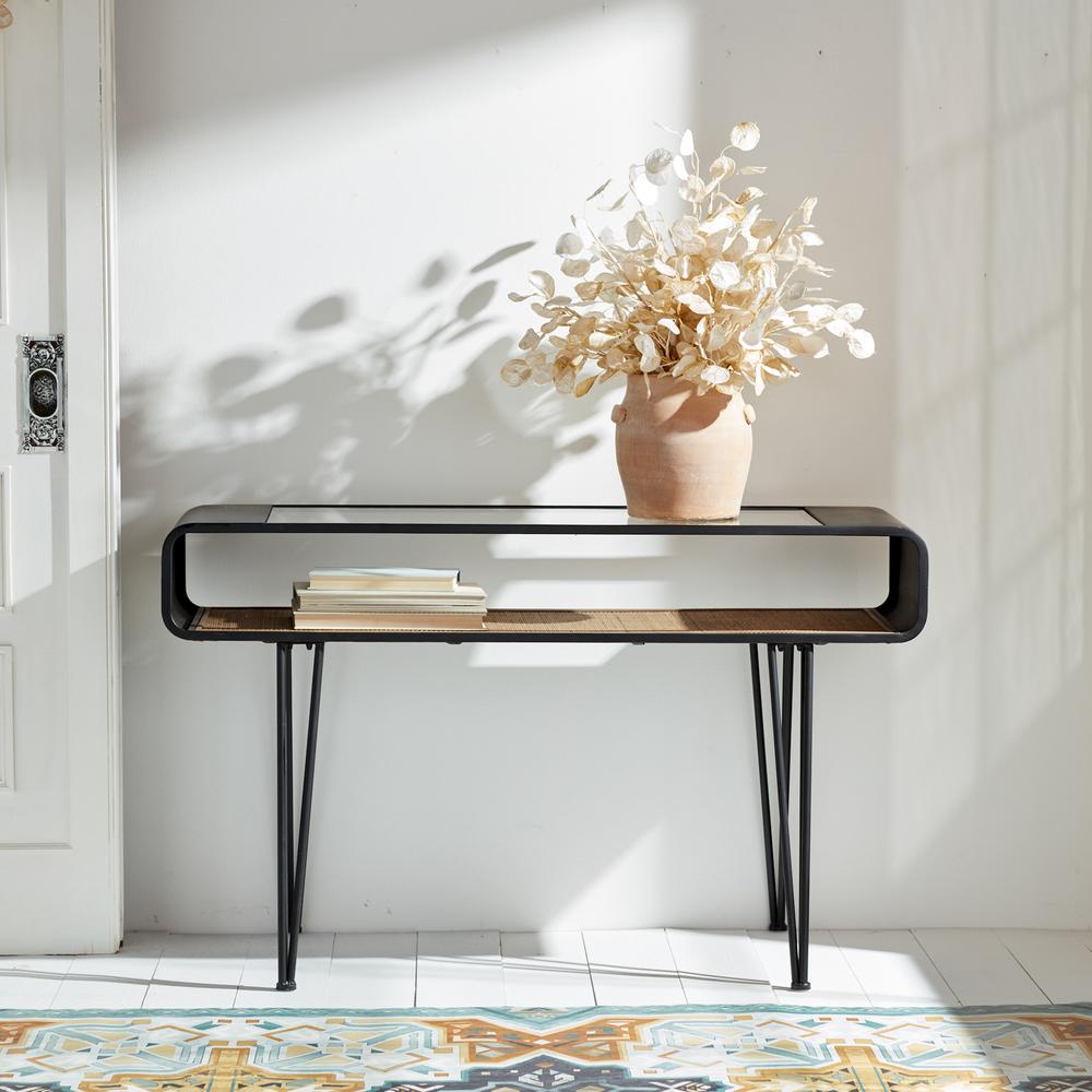 Iron Console Table. Picture 1