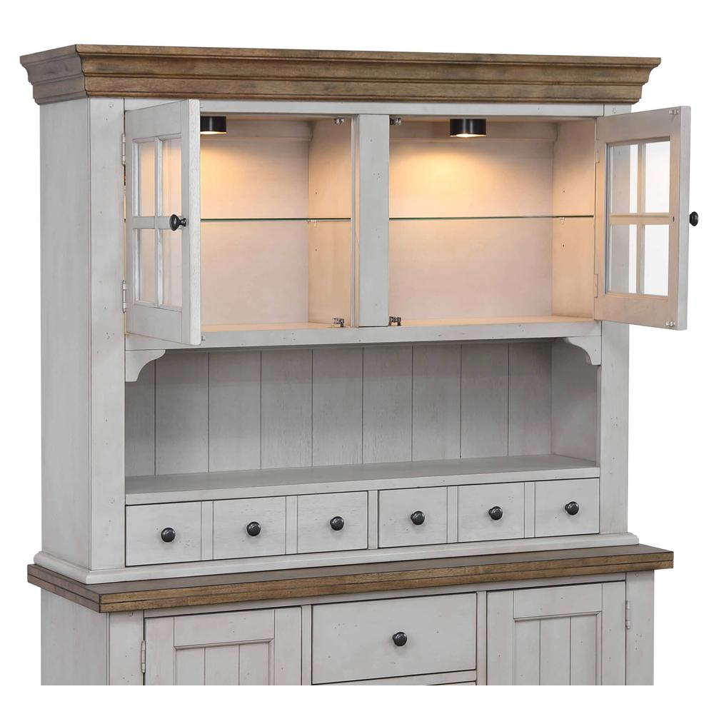 Country Grove Buffet and Lighted Hutch. Picture 7