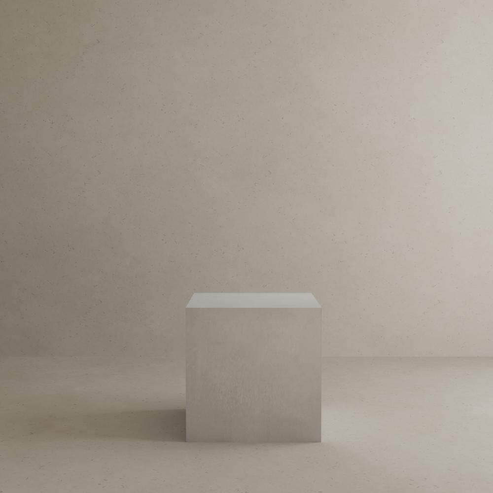 Bev Large  Side Table in Light Gray Concrete. Picture 5