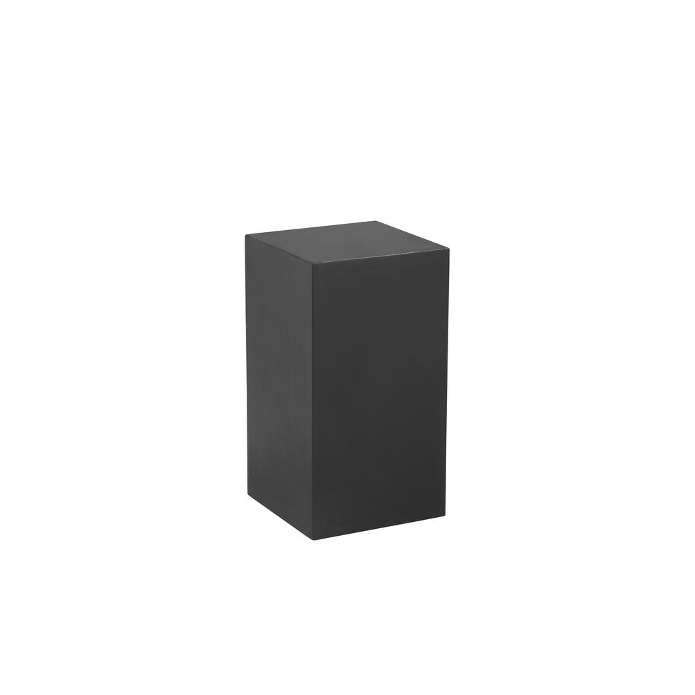 Sonny Square Pedestal Medium in Black Concrete. Picture 1