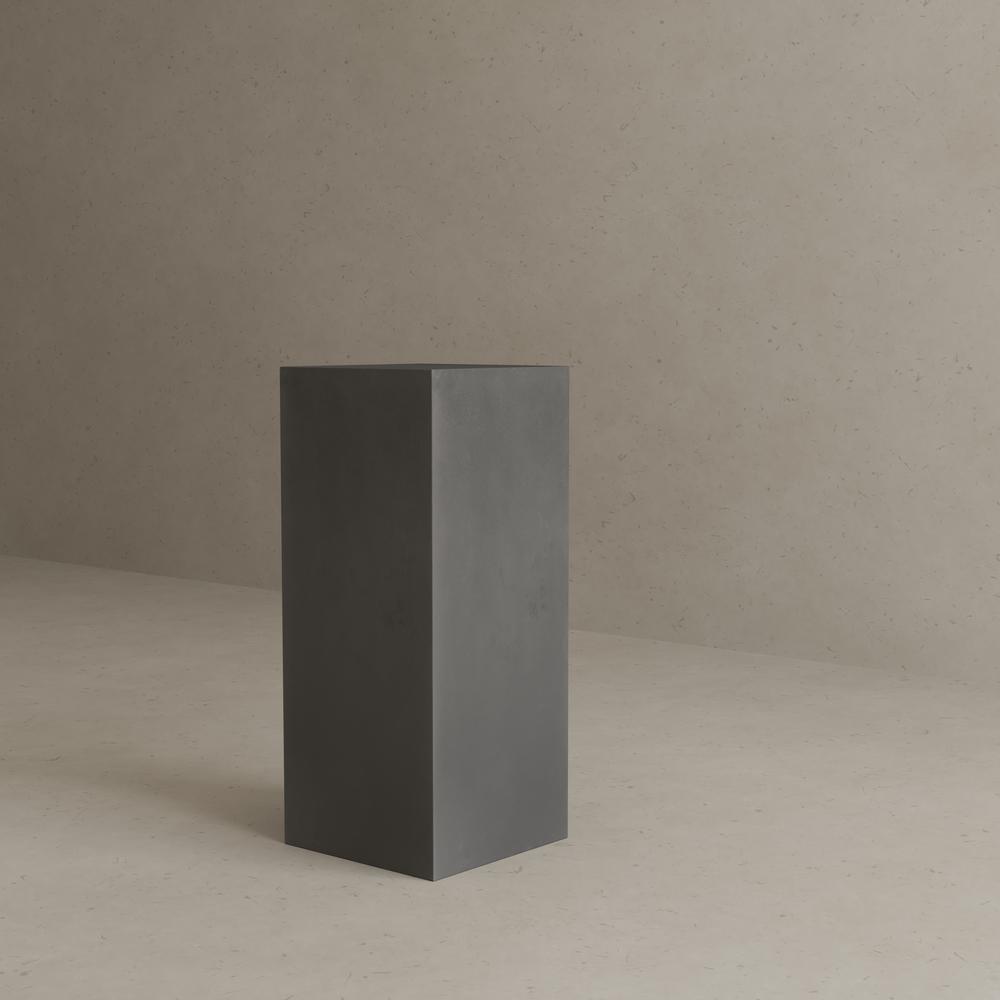 Sonny Square Pedestal Medium in Black Concrete. Picture 6