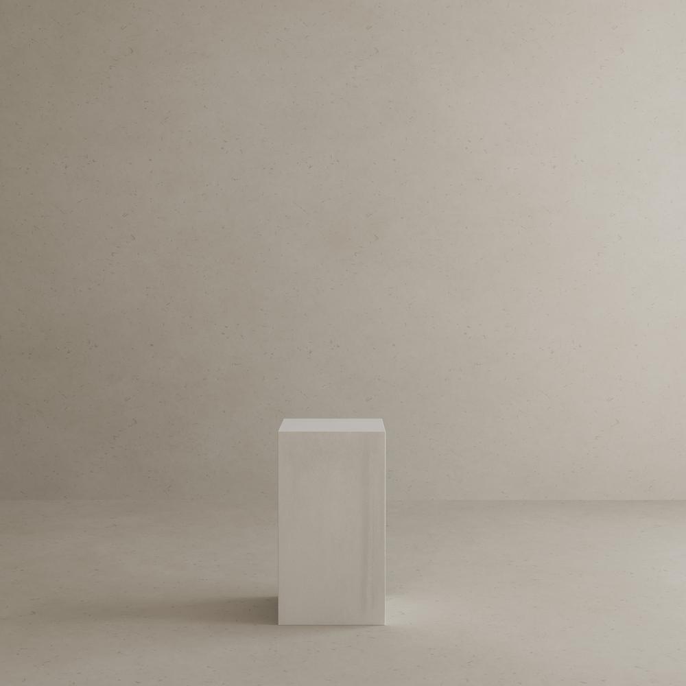 Sonny Square Pedestal Low in Ivory Concrete. Picture 6