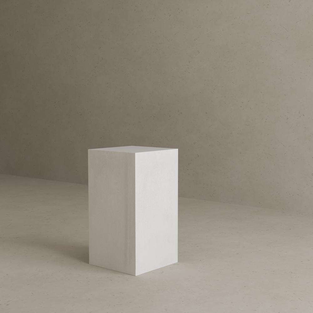 Sonny Square Pedestal Low in Ivory Concrete. Picture 7