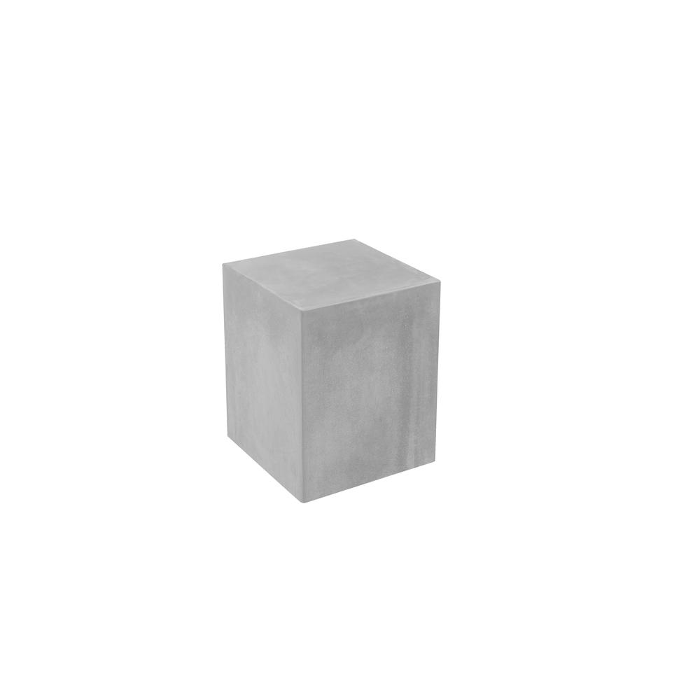 Sonny Square Pedestal Low in Light Gray Concrete. Picture 3