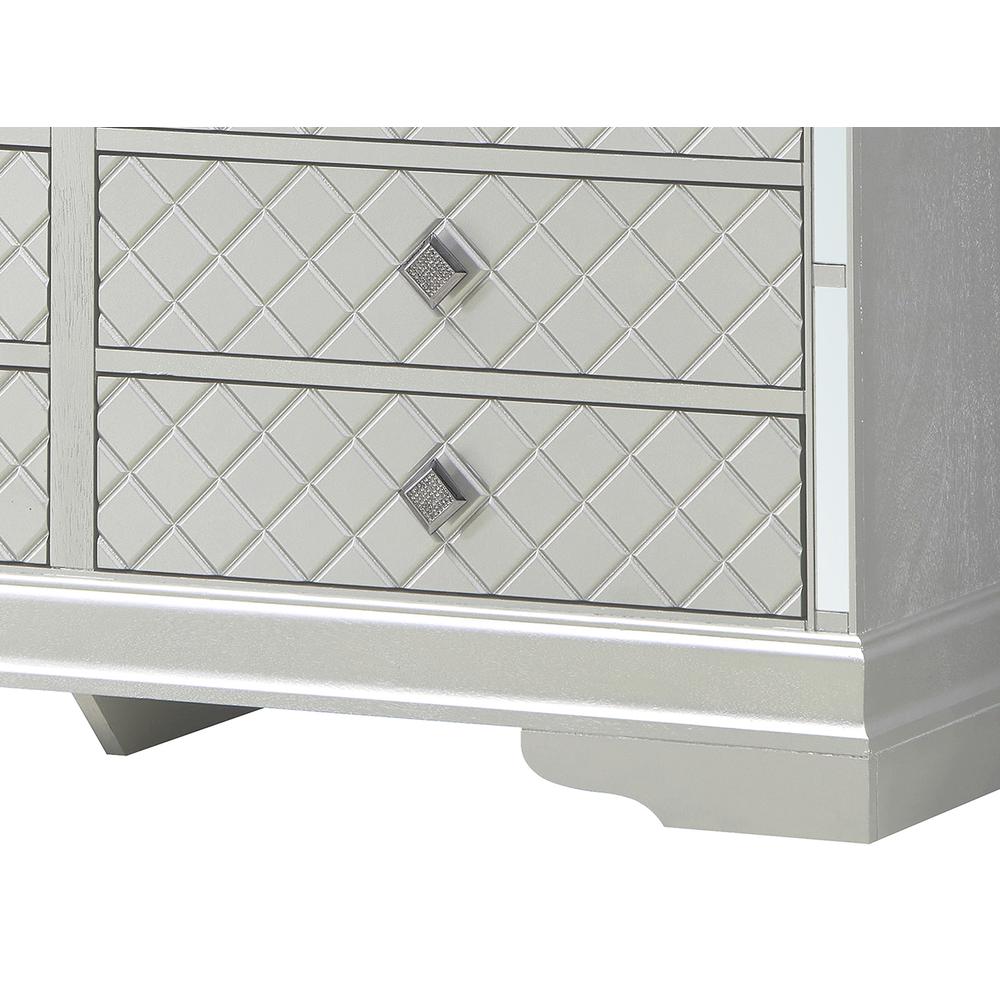 Verona 6-Drawer Champagne Dresser (33 in. X 59 in. X 16 in.). Picture 7