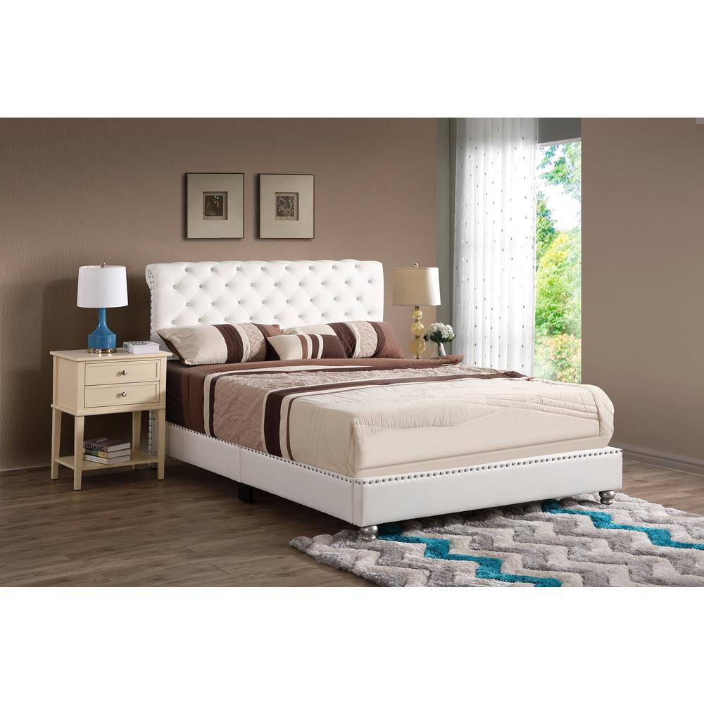 Maxx White Tufted Upholstered King Panel Bed. Picture 7