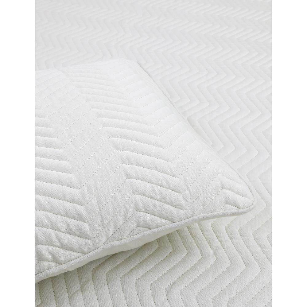 Solid Sateen Ivory Cotton Queen Quilt Set. Picture 5
