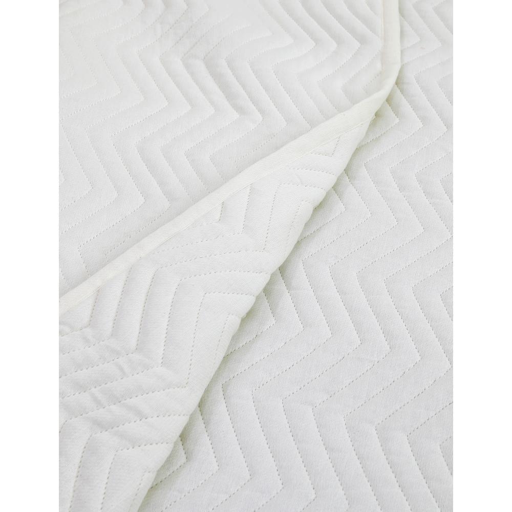 Solid Sateen Ivory Cotton Queen Quilt Set. Picture 4
