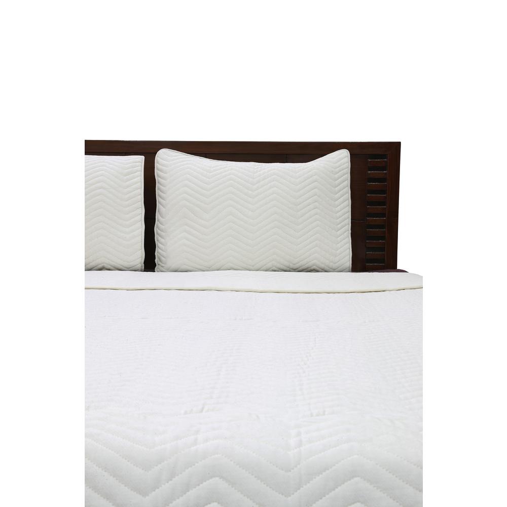 Solid Sateen Ivory Cotton Queen Quilt Set. Picture 2