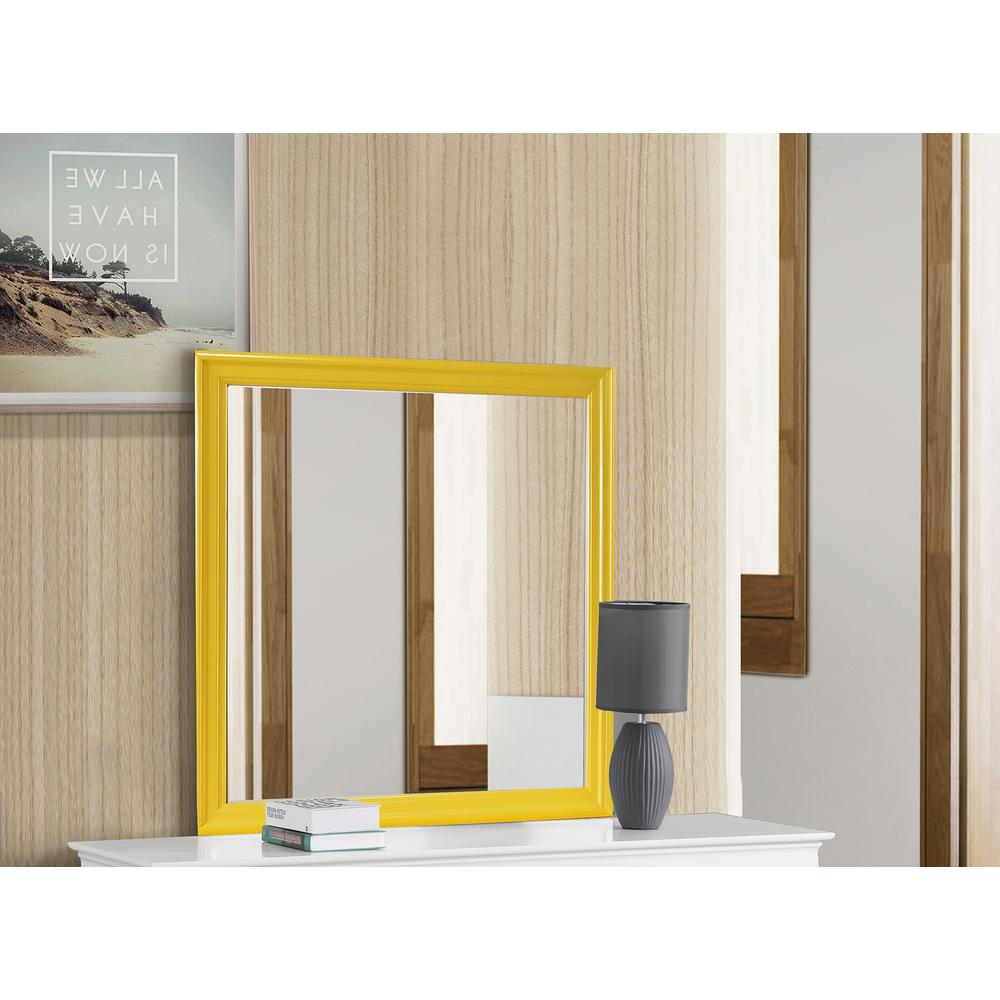 38 in. x 38 in. Classic Square Wood Framed Dresser Mirror, PF-G3102-M. Picture 4