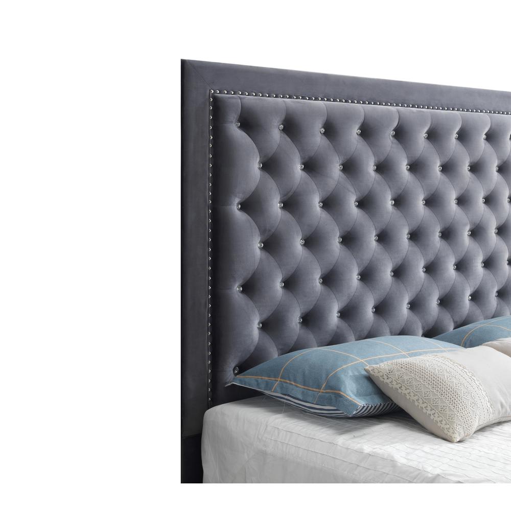 Alba Gray Queen Panel Bed. Picture 4