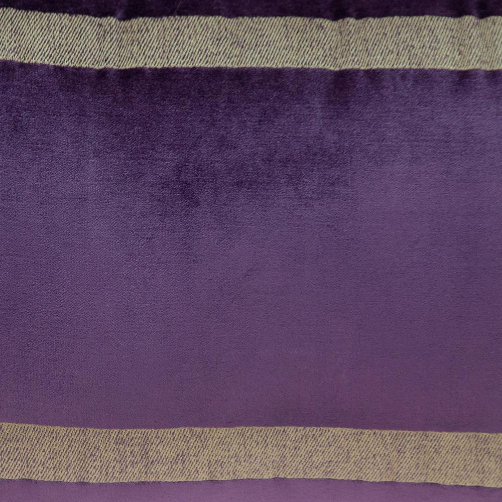 Parkland Collection Catia Transitional Purple Throw Pillow. Picture 5