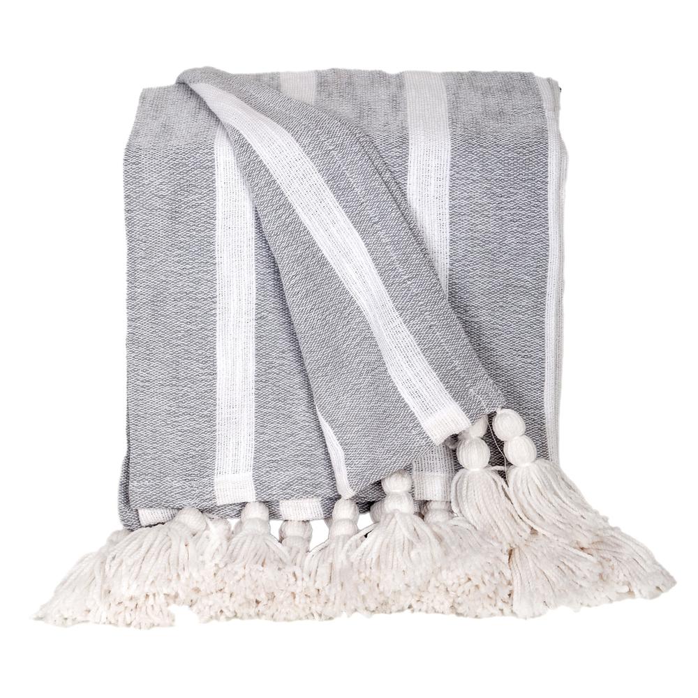 Parkland Collection’s Light Grey Cotton Slub Throw with Tassels for Cozy Times!. Picture 1