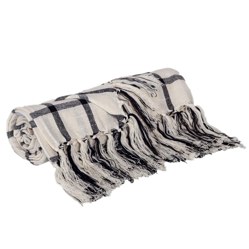 Premium Charcoal/White Cotton Throw with Tassels. Picture 2