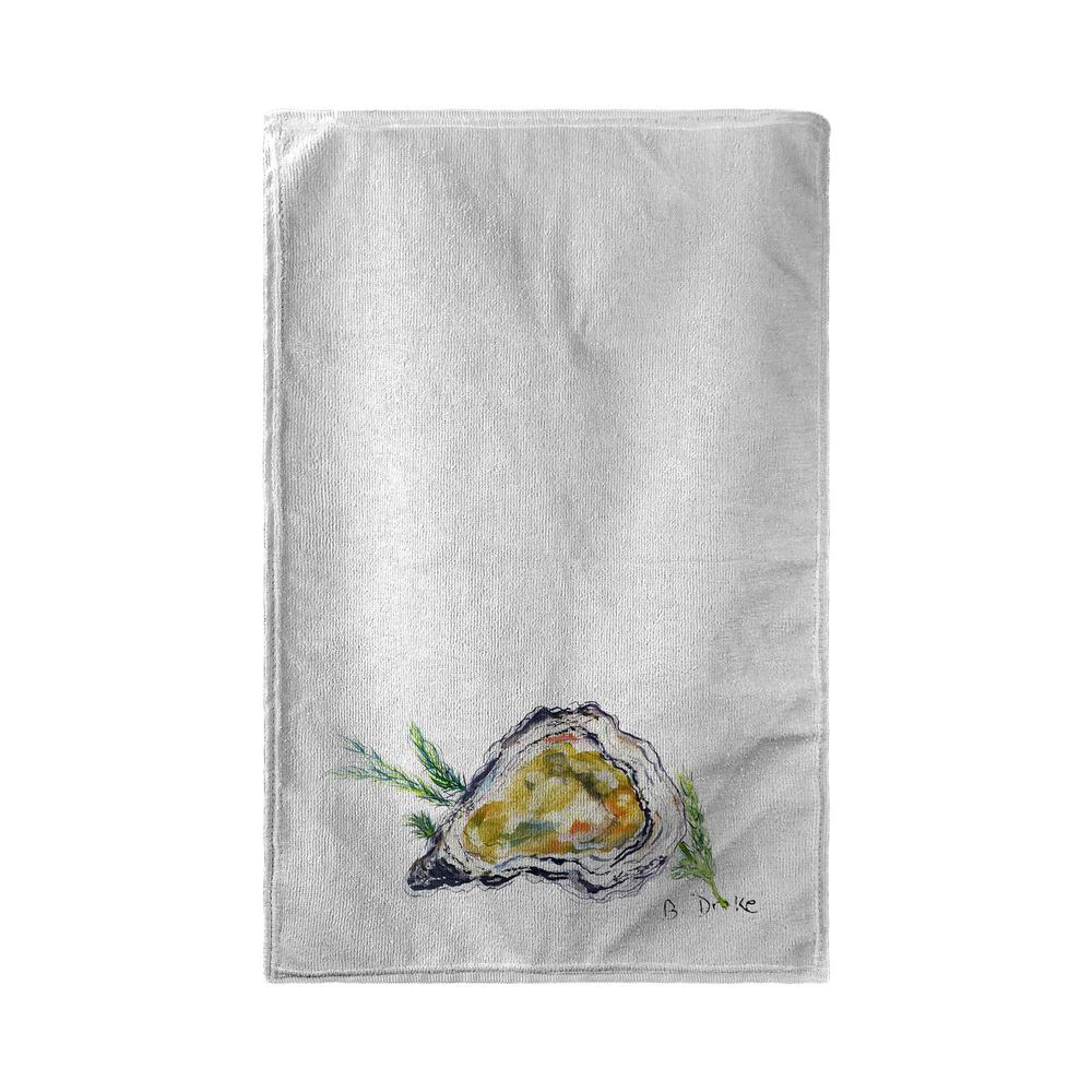 Oyster Fish Beach Towel. Picture 1