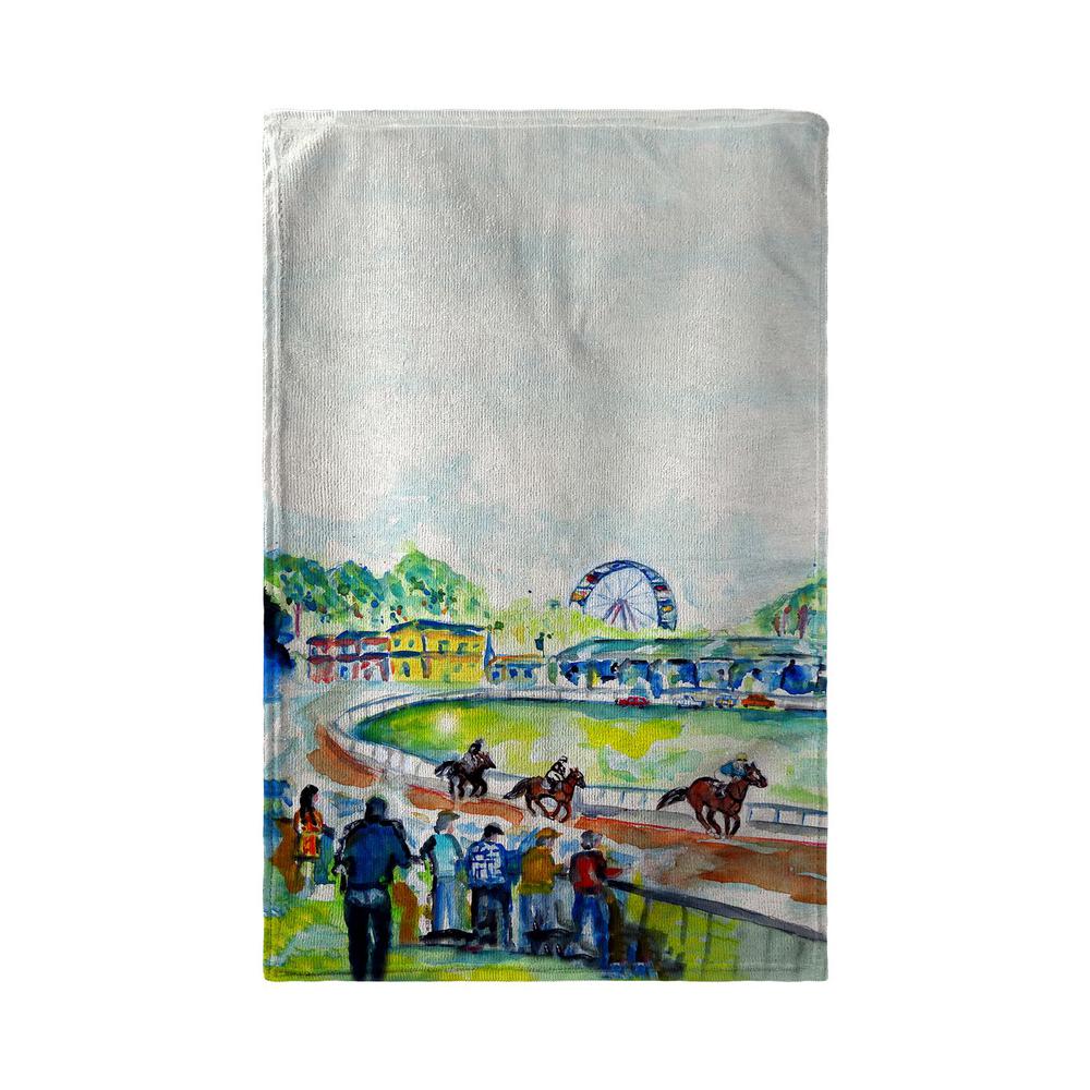 Running Race Beach Towel. Picture 1