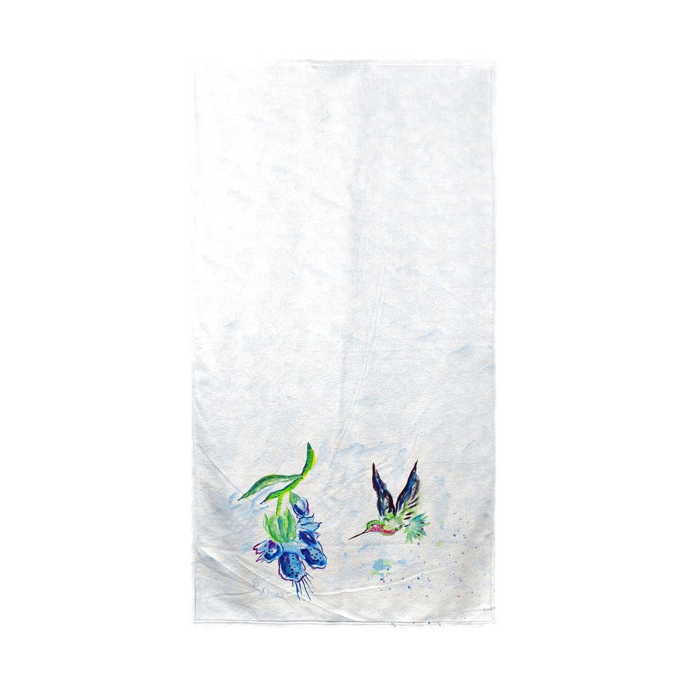 Hovering Hummingbird Beach Towel. Picture 1
