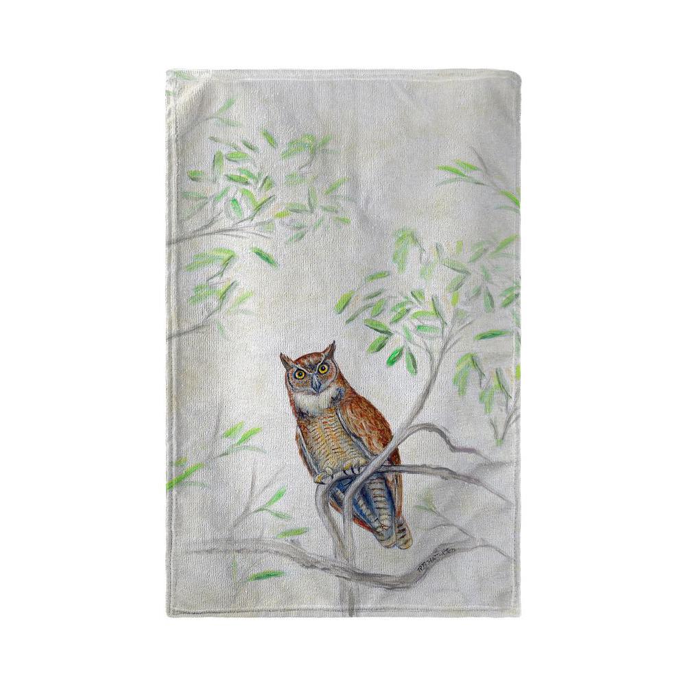 Great Horned Owl Beach Towel. Picture 1