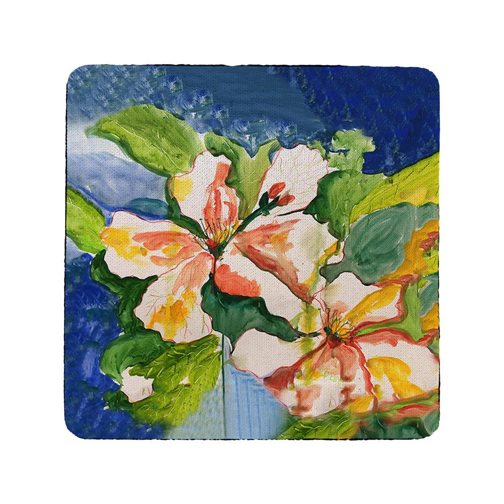 White Hibiscus Coaster Set of 4. Picture 1