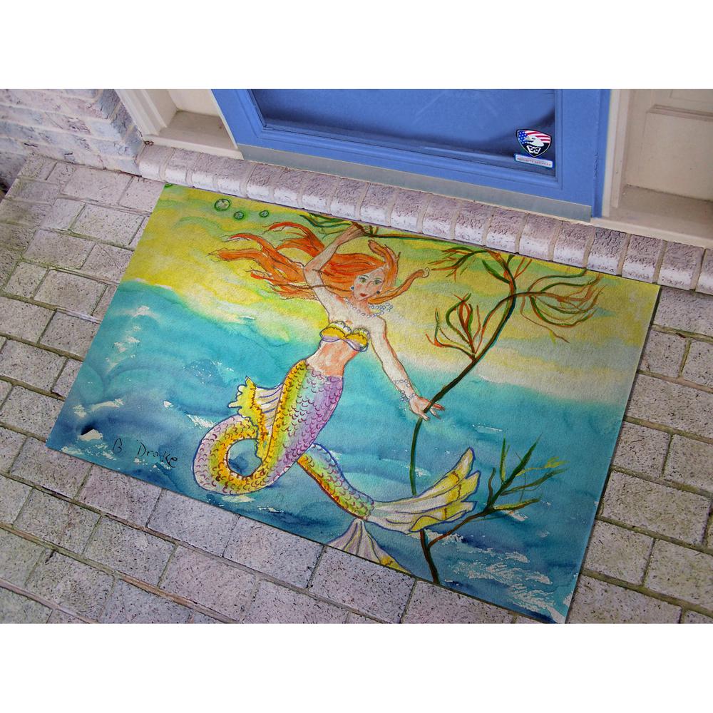 Betsy's Mermaid Door Mat 30x50. Picture 2