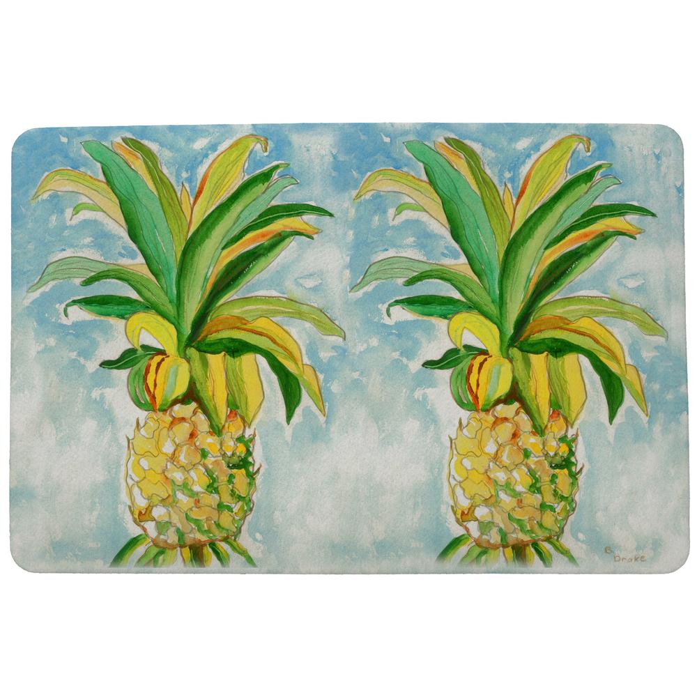 Pineapples Door Mat 18x26. Picture 1