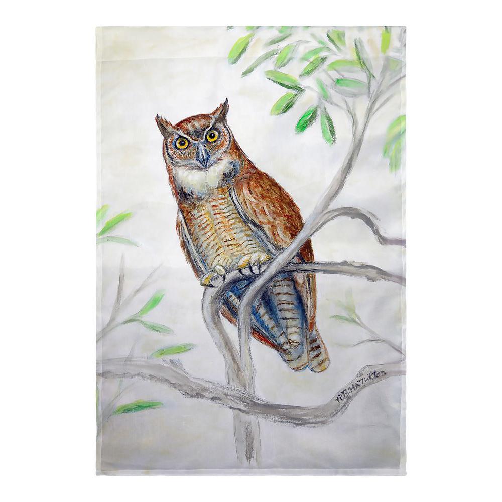 Great Horned Owl Large Flag. Picture 2