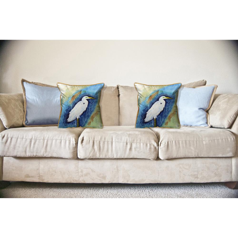 Great Egret Right Large Indoor/Outdoor Pillow 18x18. Picture 3