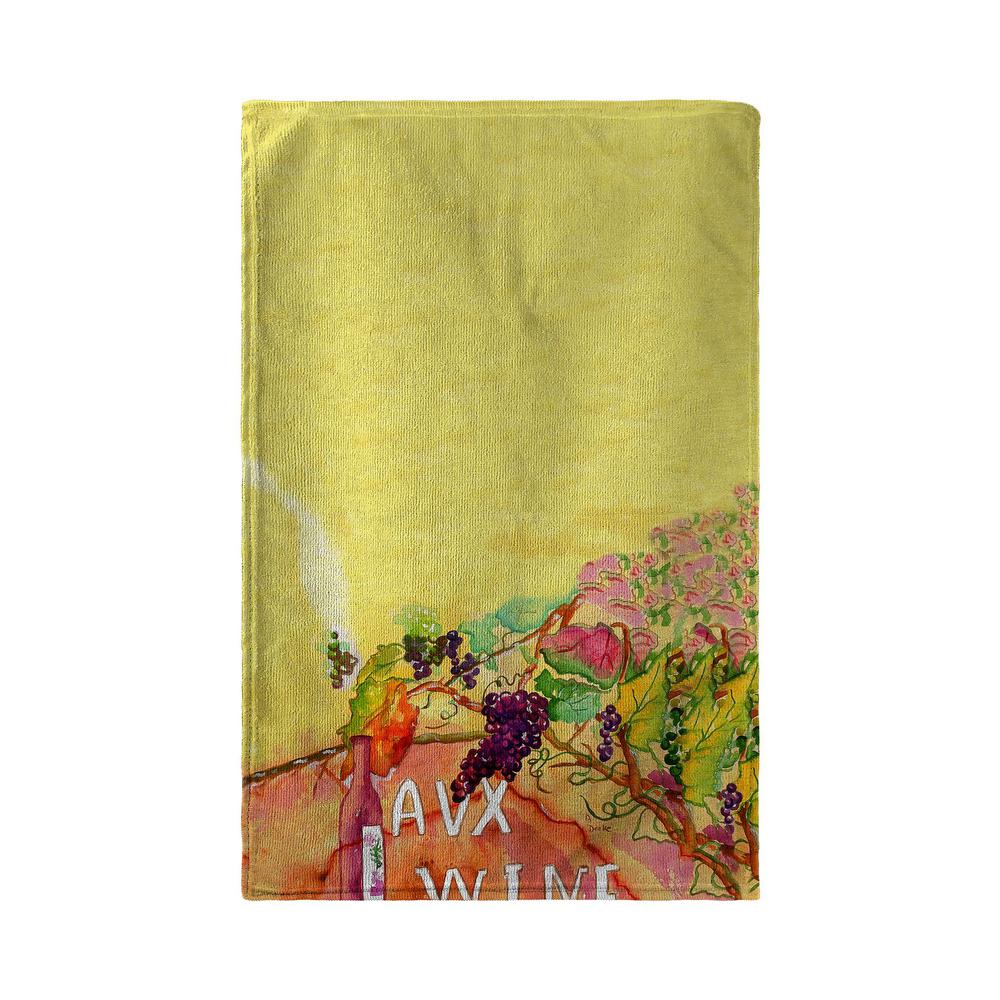 Wine and Grapes Kitchen Towel. Picture 2