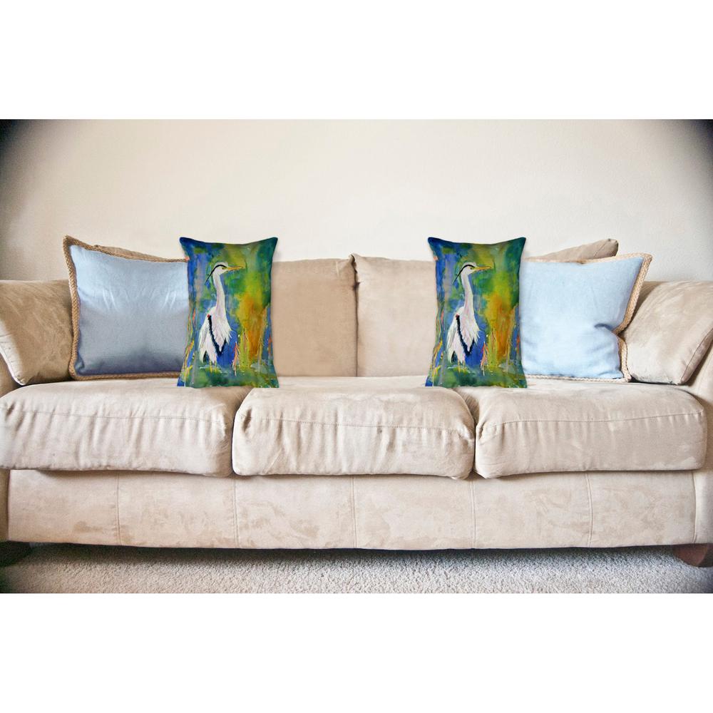D&B's Blue Heron No Cord Pillow 16x20. Picture 2