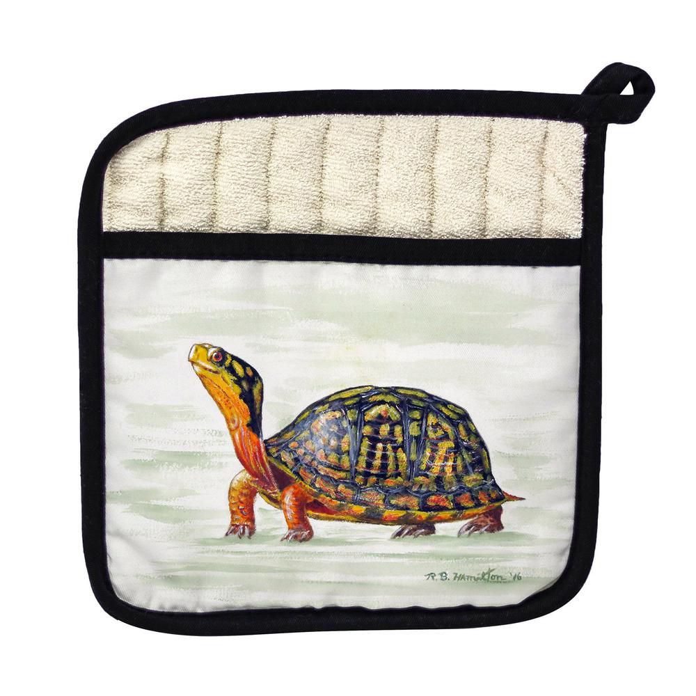 Happy Turtle Pot Holder. The main picture.